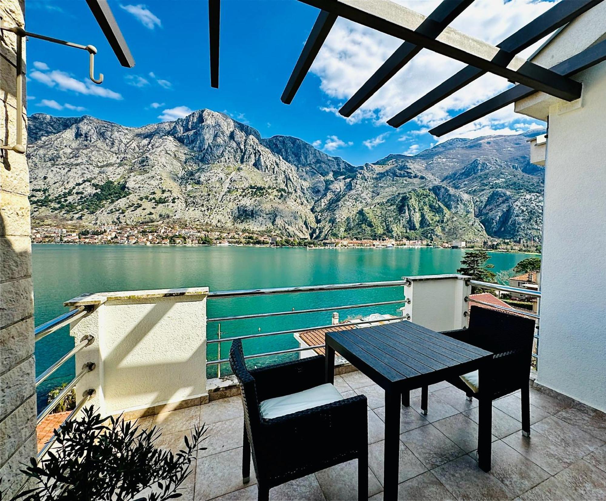 Kotor Muo Apartments C3 מראה חיצוני תמונה